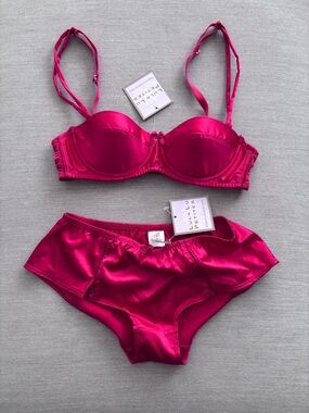 Lula Lu Petites Isabella Demi Cup Bra and Boyshort Red 34A Medium NWT